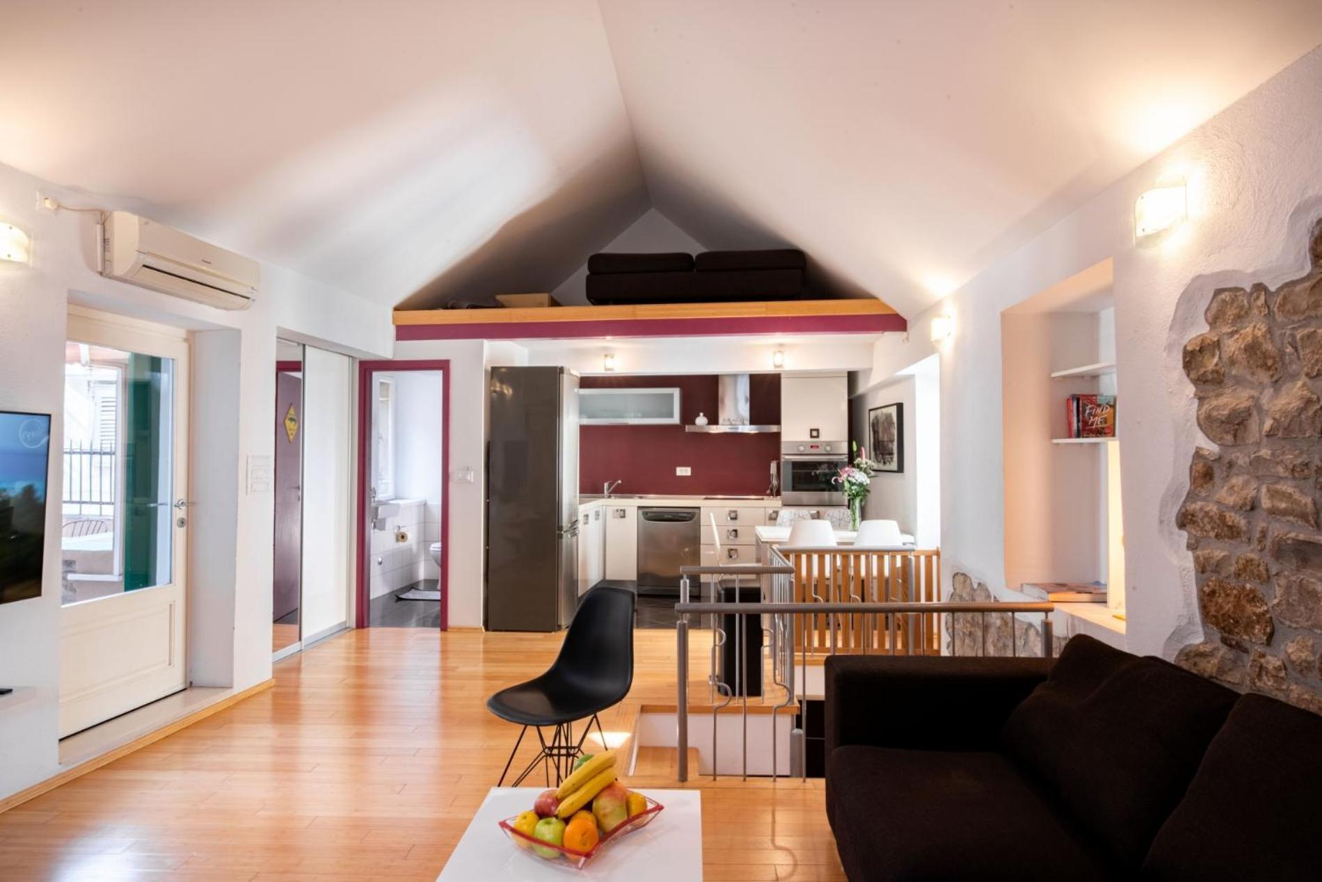Duplex With Terrace In The City Centar Split Exterior photo