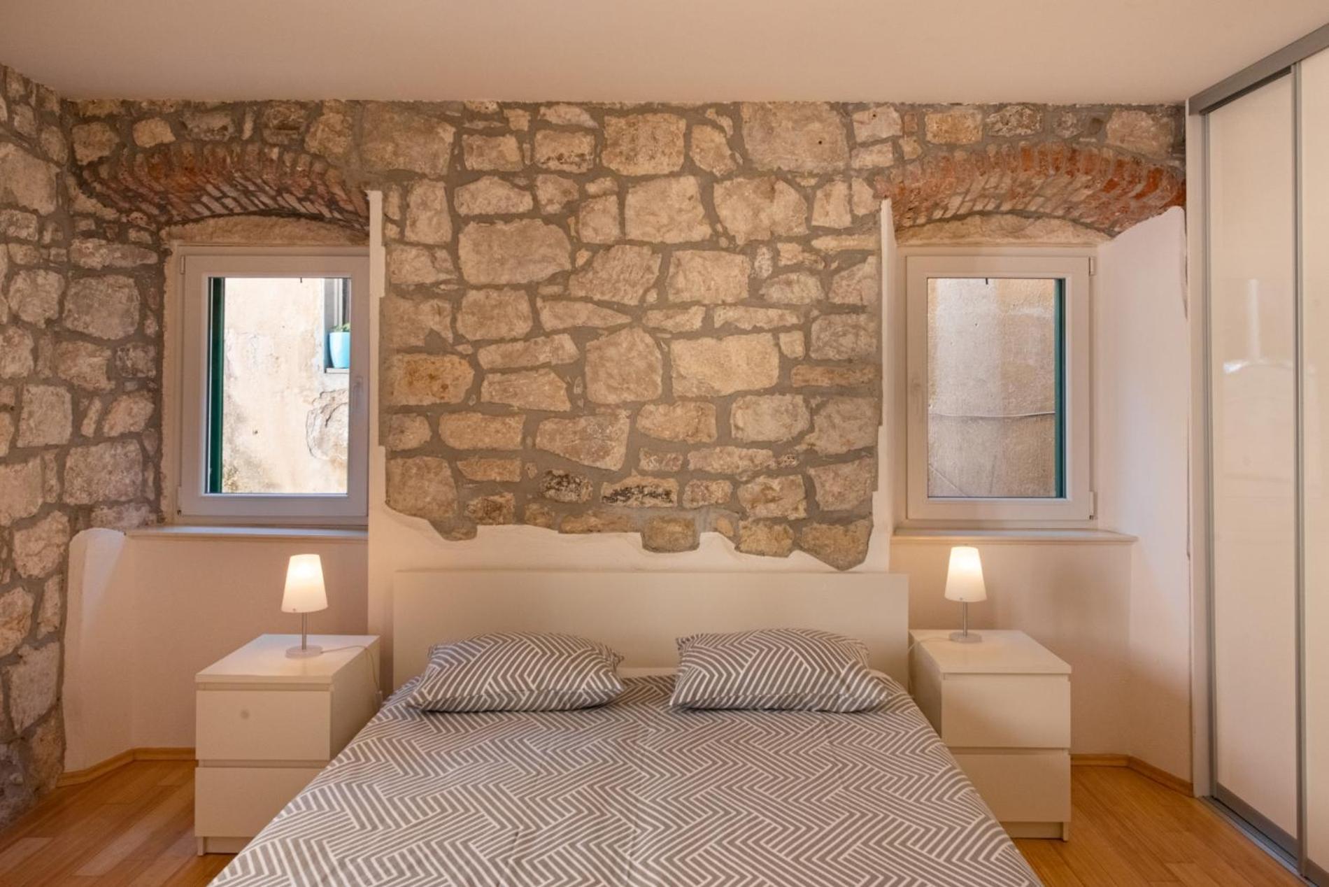Duplex With Terrace In The City Centar Split Exterior photo